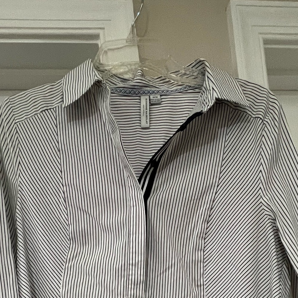 Women's Black and White Striped Shirt